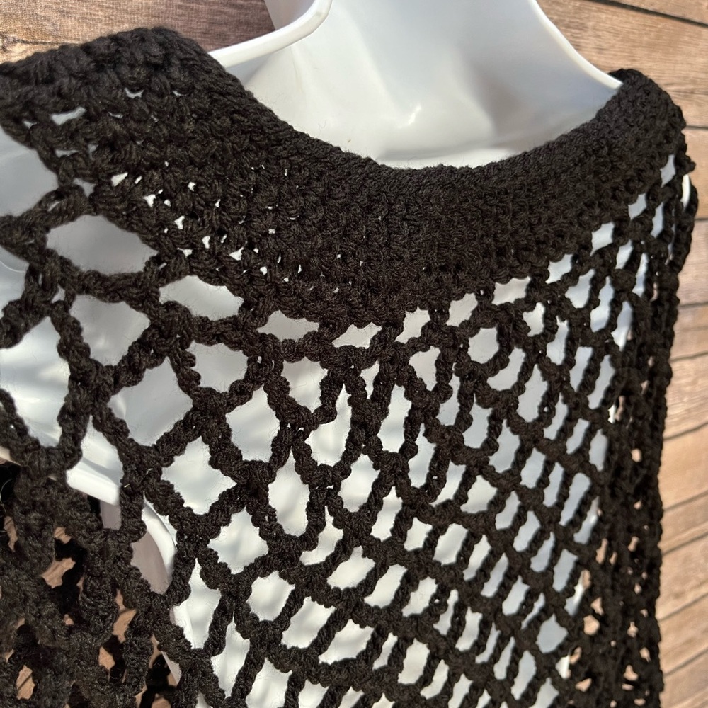 Knit shawl - Picture 4 of 4